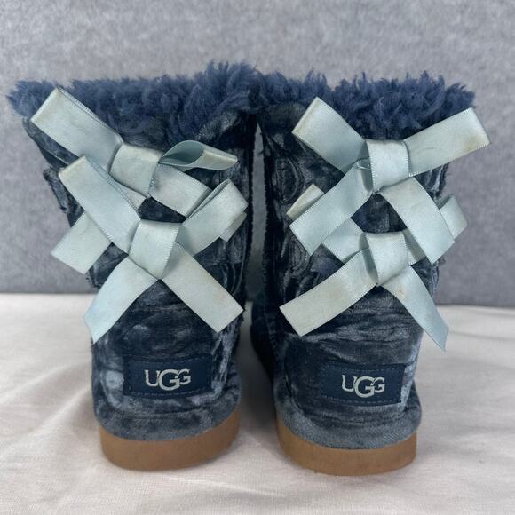 Ugg Little Girl's sz 10 (Toddler) Bailey Bow Crushed Velvet Blue Shearling Boot - Picture 4 of 13